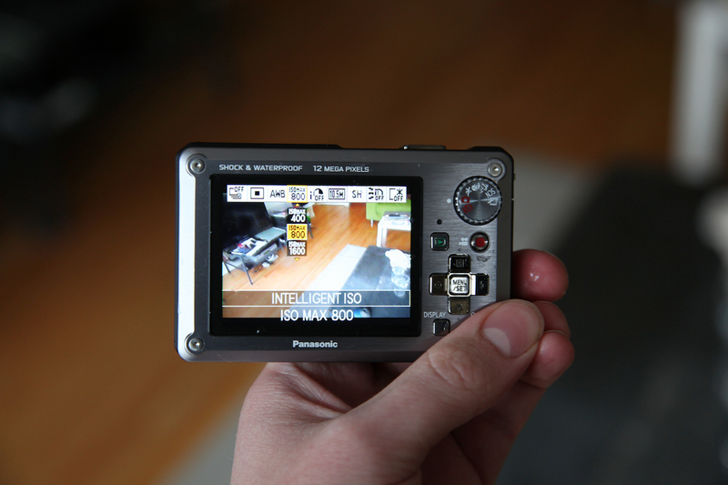 Illustration for article titled Toughcam Battle: Canon PowerShot D10 vs. Panasonic Lumix DMC-TS1